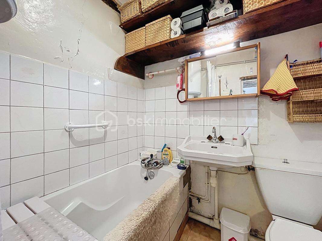 Appartement à PEONE