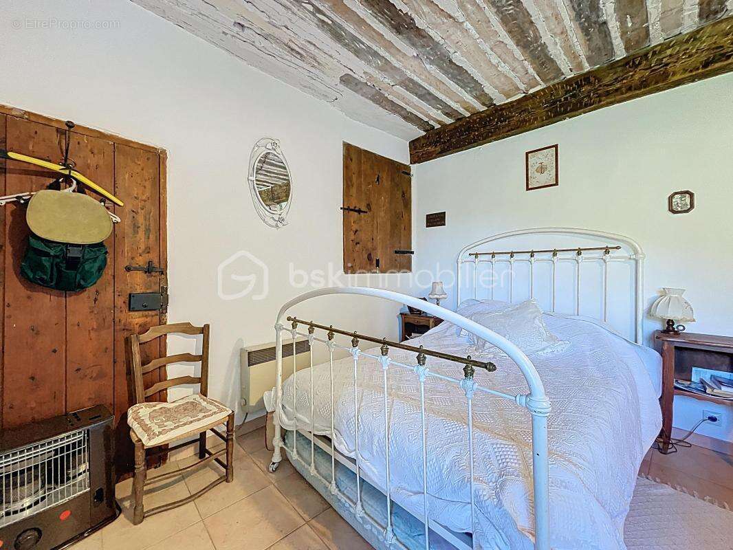 Appartement à PEONE