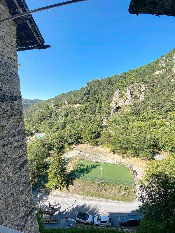 Appartement à PEONE