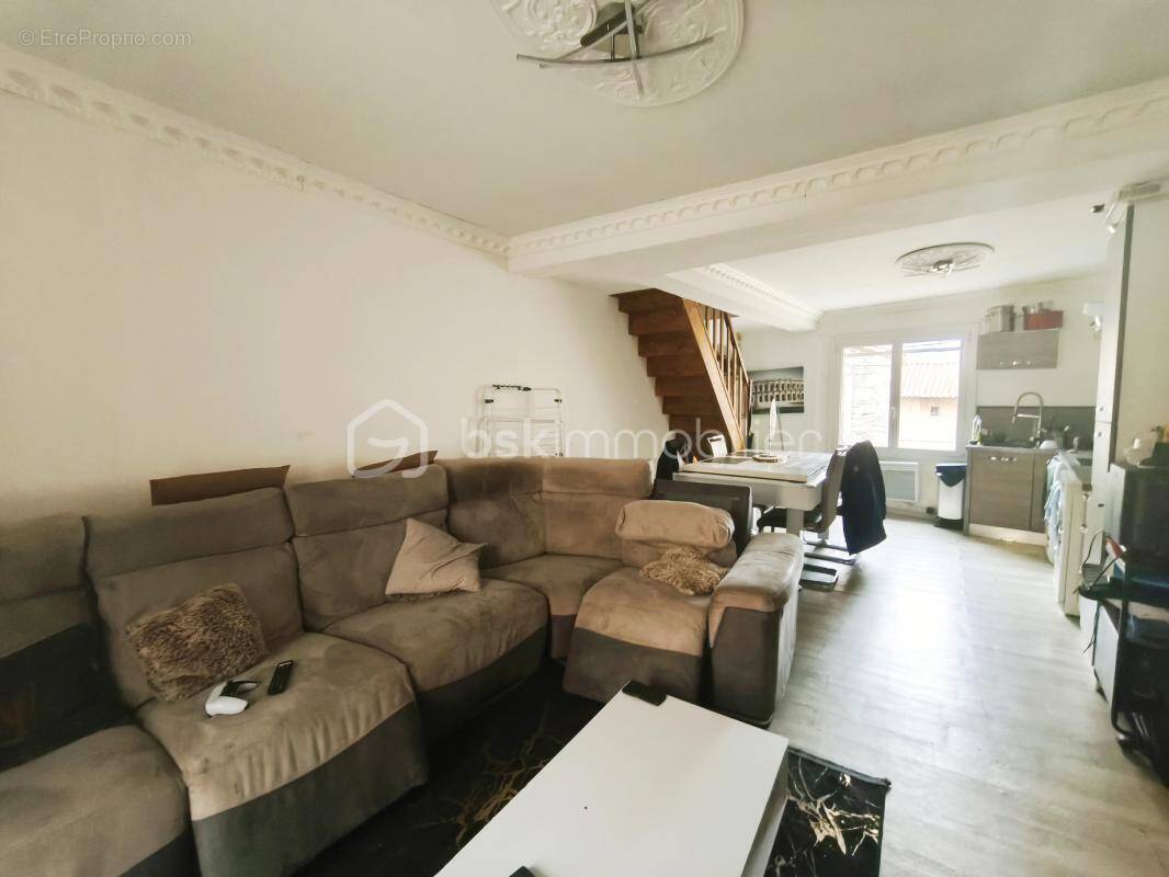 Maison à SAINT-GILLES