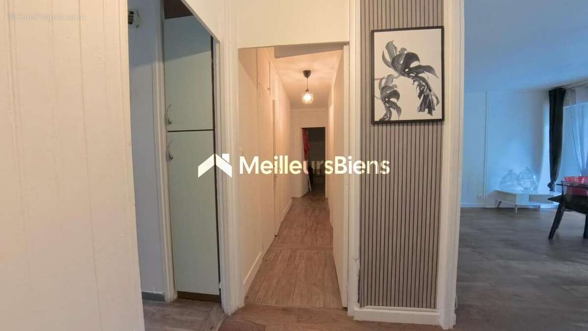 Appartement à BOUSSY-SAINT-ANTOINE