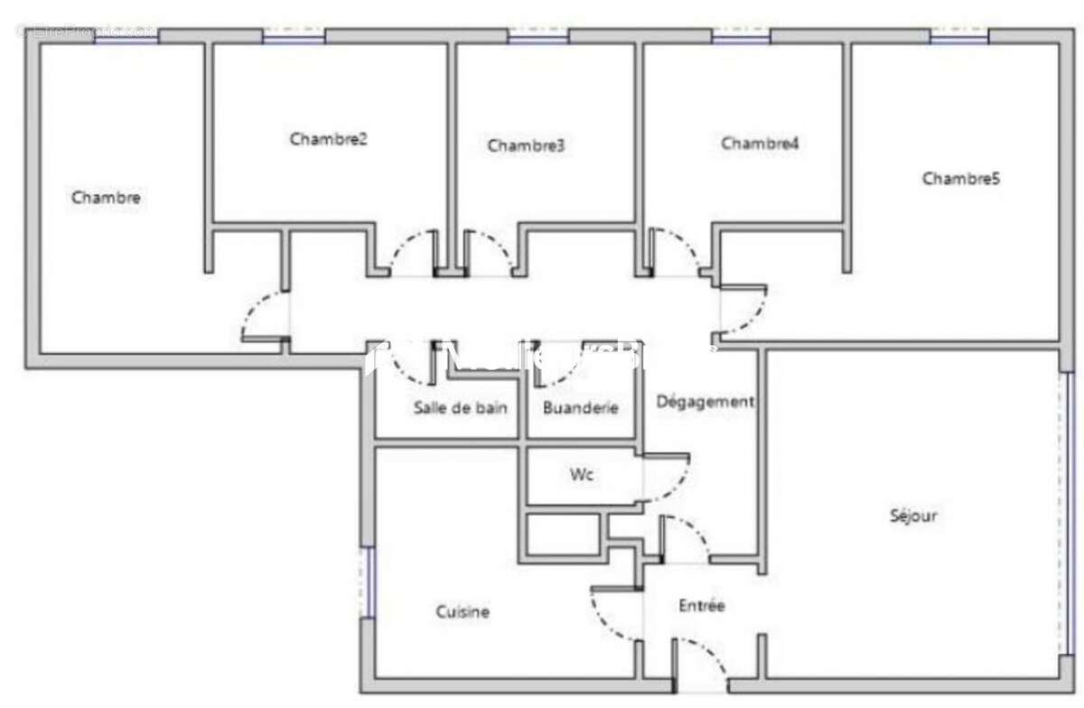 Appartement à BOUSSY-SAINT-ANTOINE