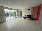 Maison à SAINT-PERAY