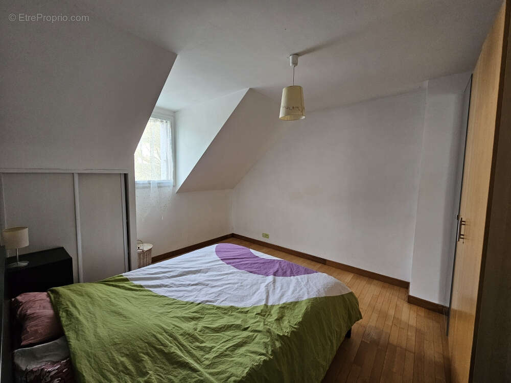 Maison à VERN-SUR-SEICHE