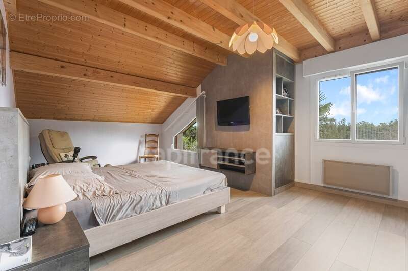 Maison à DIVONNE-LES-BAINS