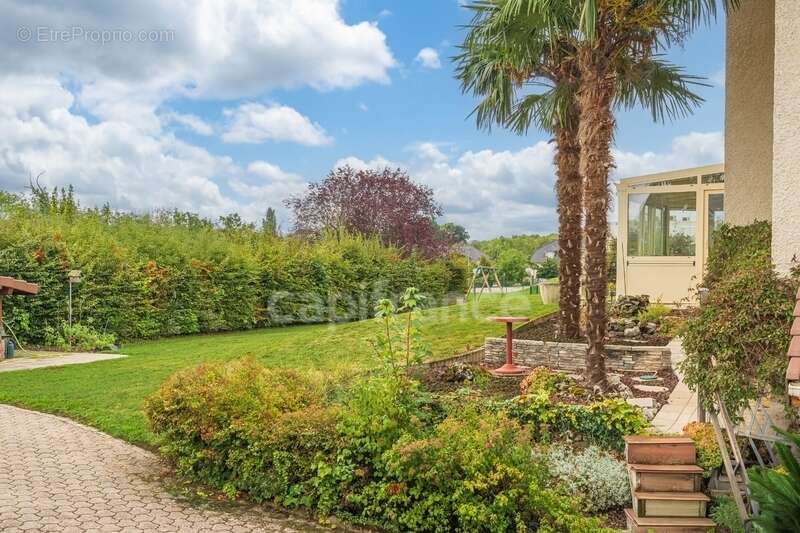 Maison à DIVONNE-LES-BAINS