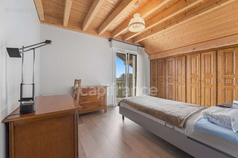 Maison à DIVONNE-LES-BAINS