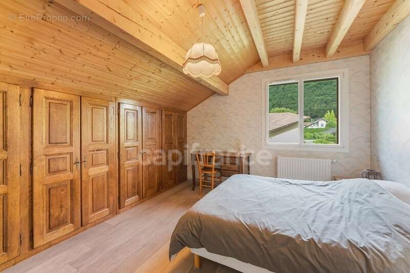 Maison à DIVONNE-LES-BAINS