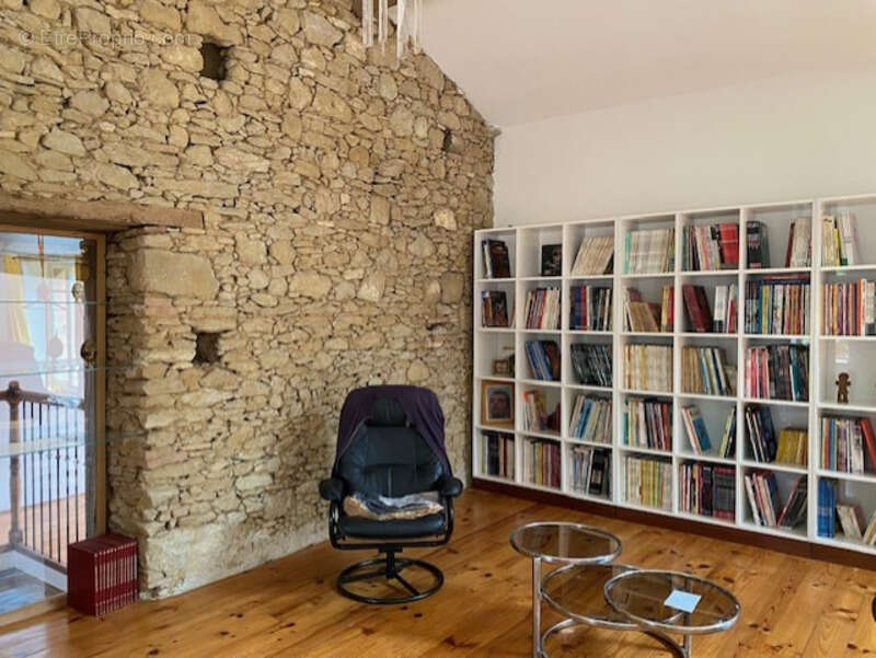 Maison à SAINT-JULIA