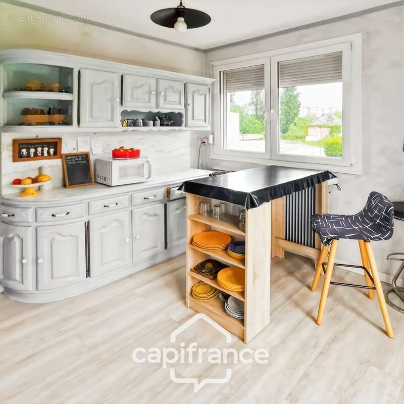 Maison à VERDUN-SUR-LE-DOUBS