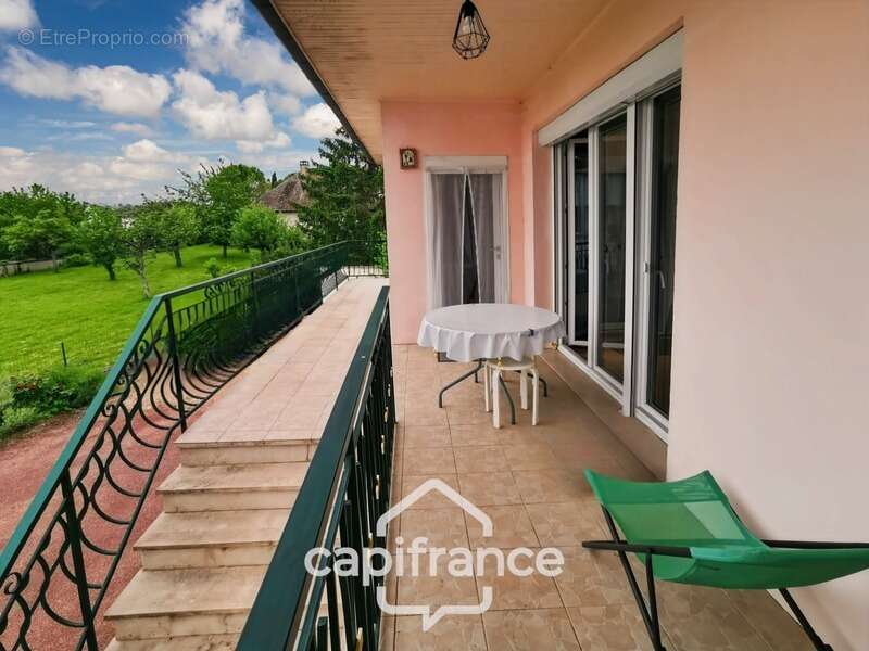 Maison à VERDUN-SUR-LE-DOUBS