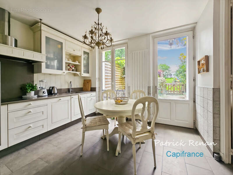 Maison à VERSAILLES