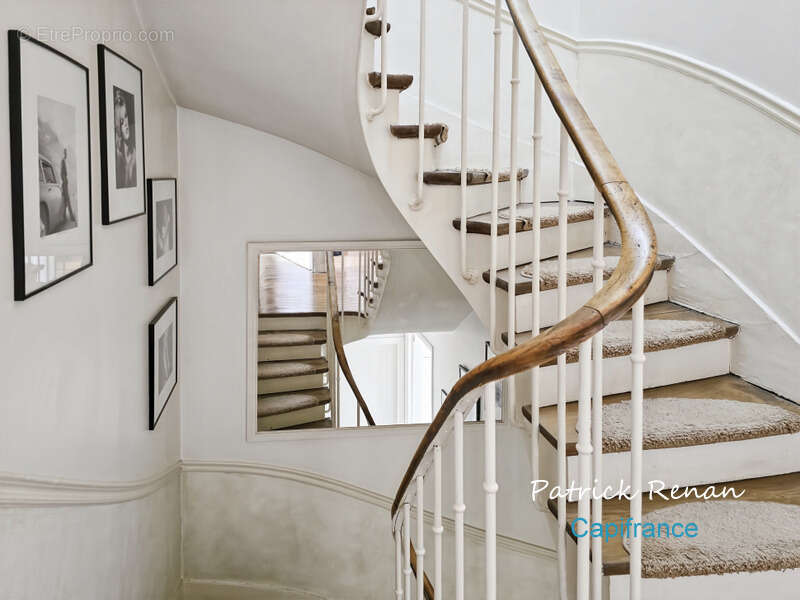 Maison à VERSAILLES