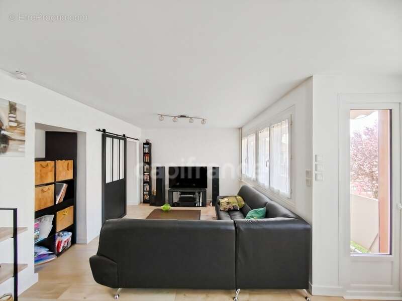 Appartement à CHATENOY-LE-ROYAL