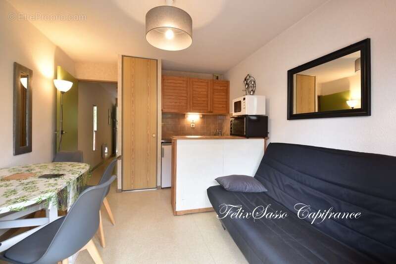 Appartement à ESQUIEZE-SERE