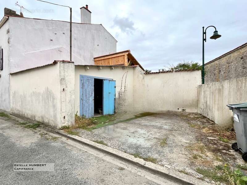 Maison à CIRE-D'AUNIS