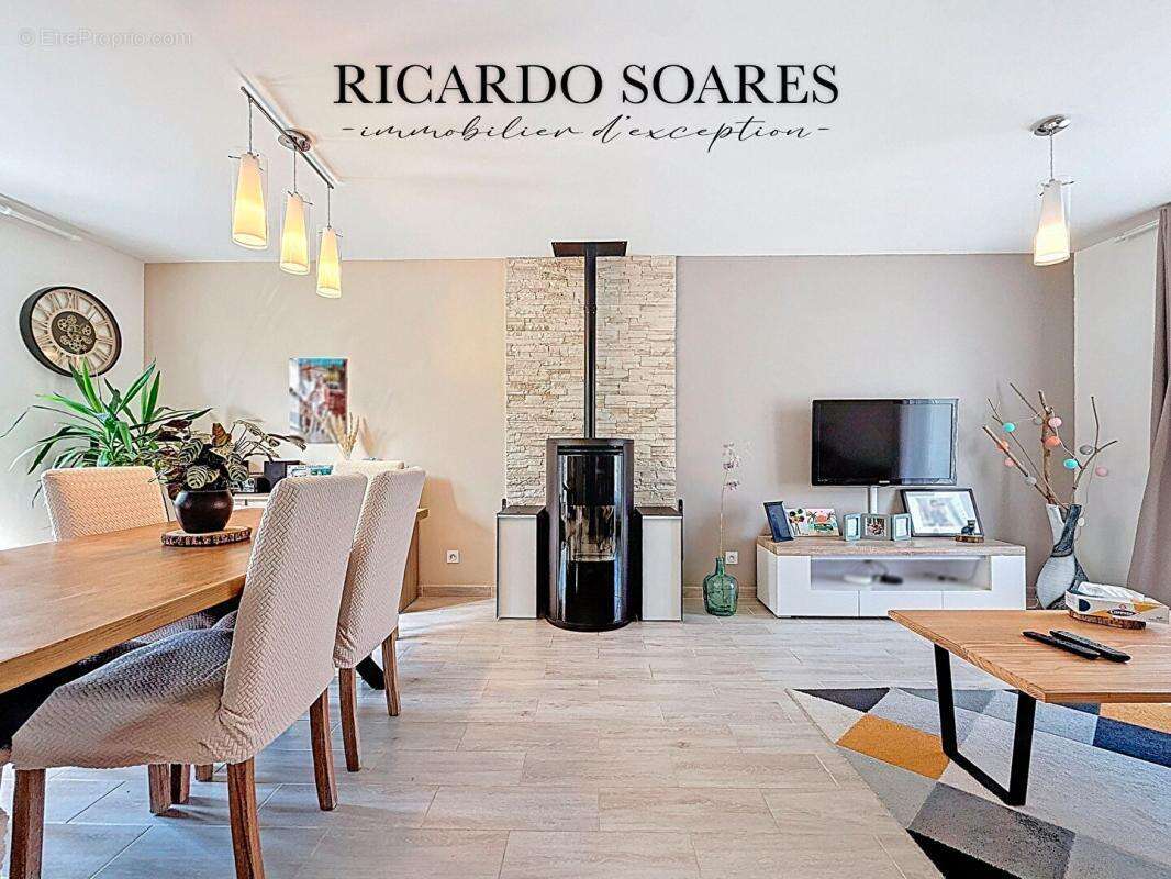 Maison à PONT-SAINTE-MAXENCE