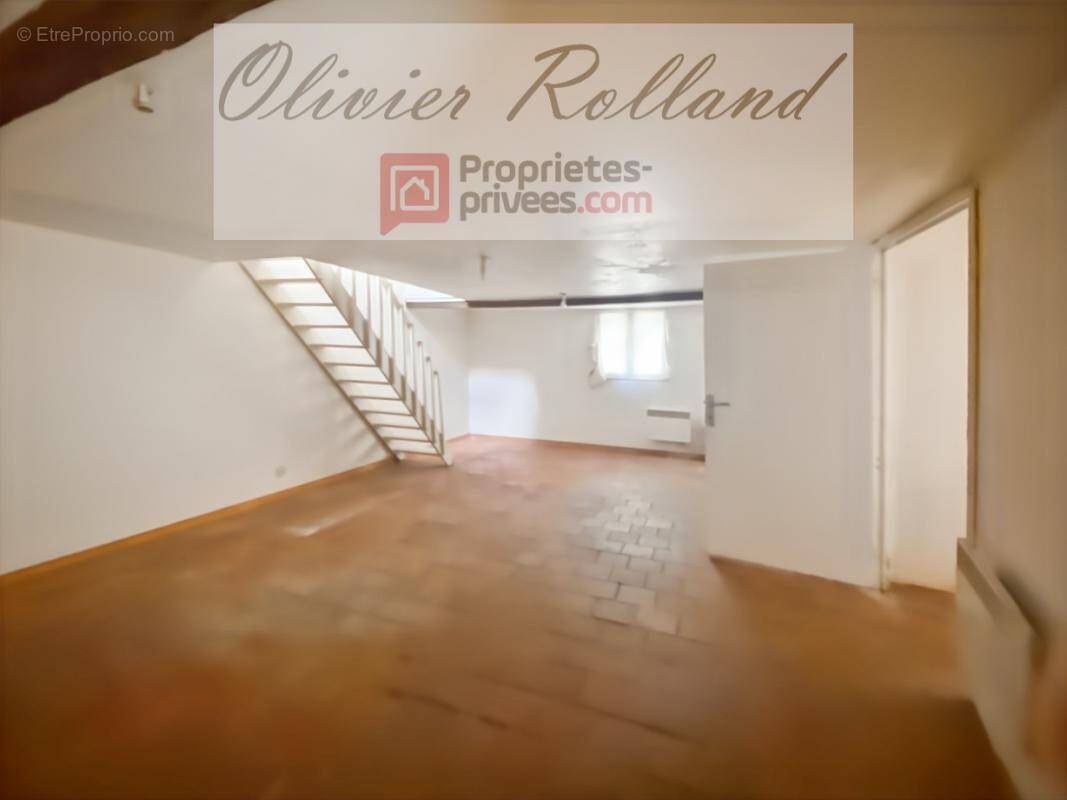 Maison à BEAULIEU-SUR-LAYON