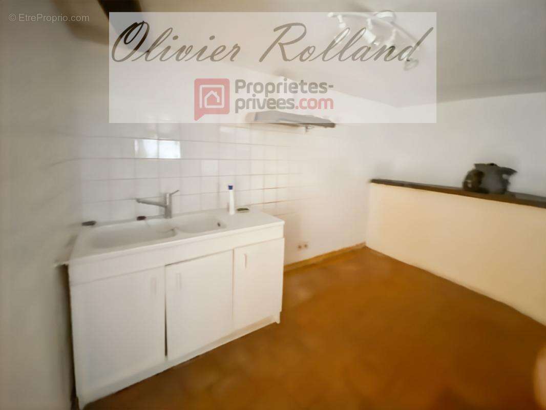 Maison à BEAULIEU-SUR-LAYON