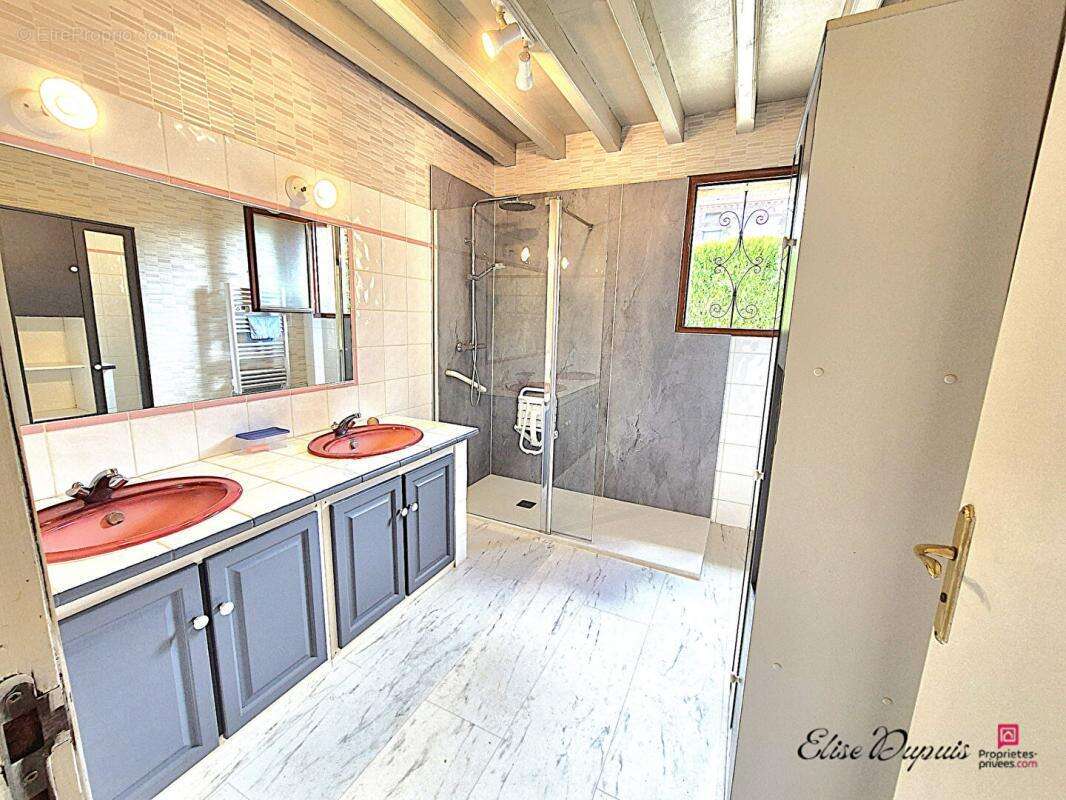 Maison à VAUCHASSIS