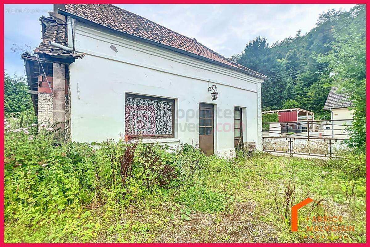 Maison à BEAURAINVILLE