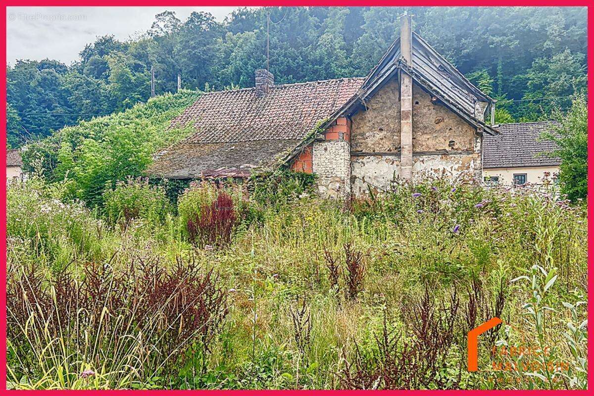 Maison à BEAURAINVILLE