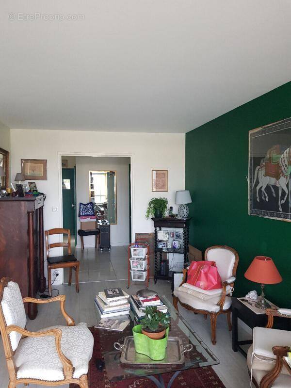 Appartement à SAINT-SEBASTIEN-SUR-LOIRE