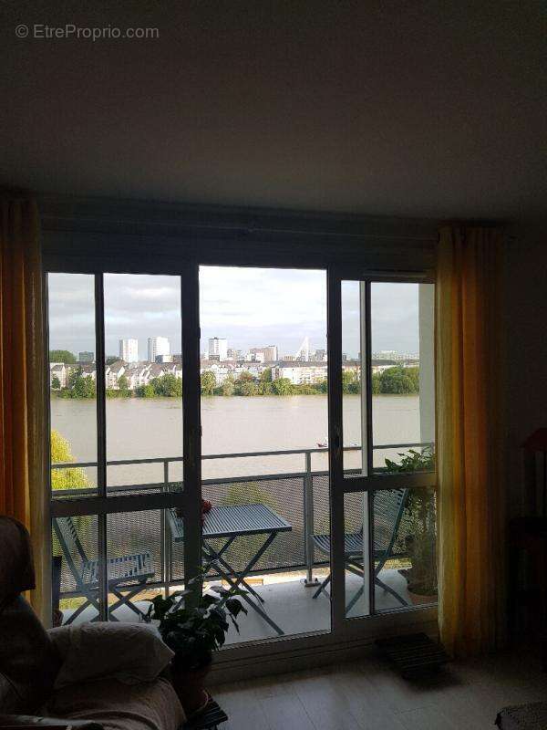 Appartement à SAINT-SEBASTIEN-SUR-LOIRE