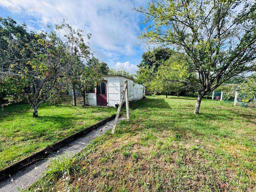 Maison à COULANGES-LES-NEVERS