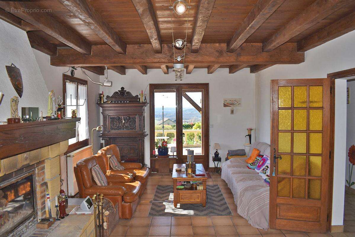 Maison à LES FARGES