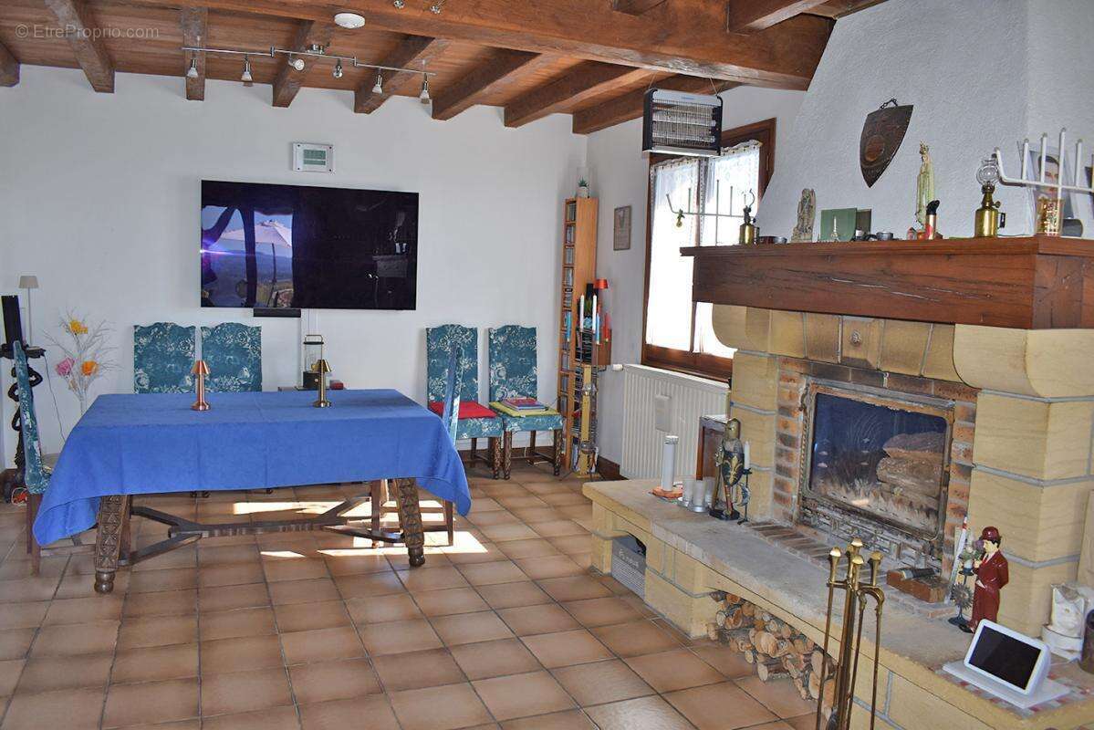 Maison à LES FARGES