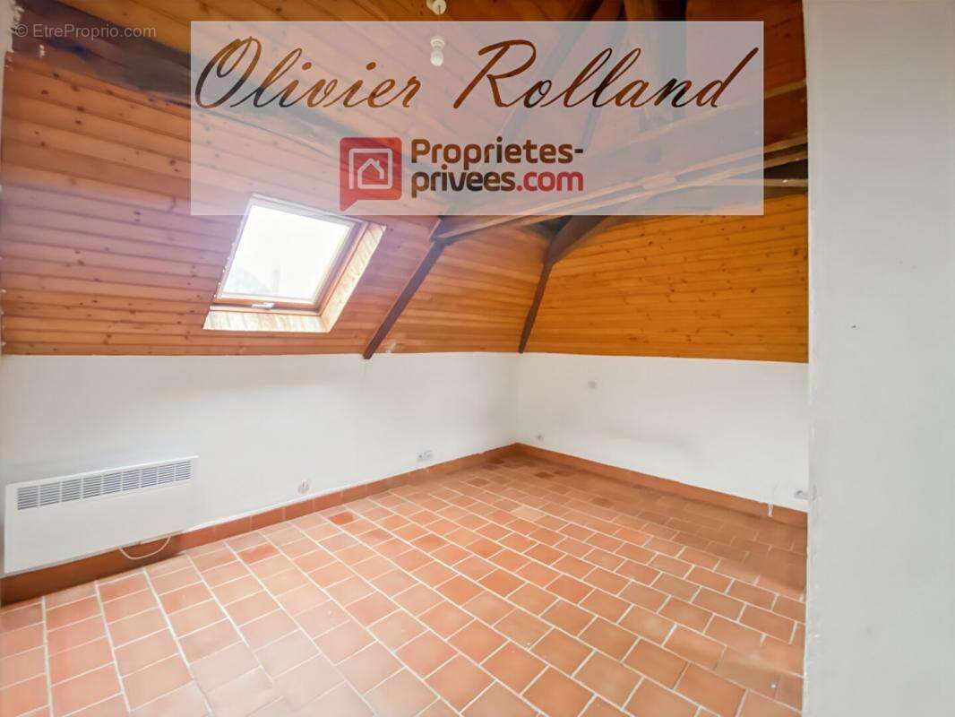 Maison à BEAULIEU-SUR-LAYON