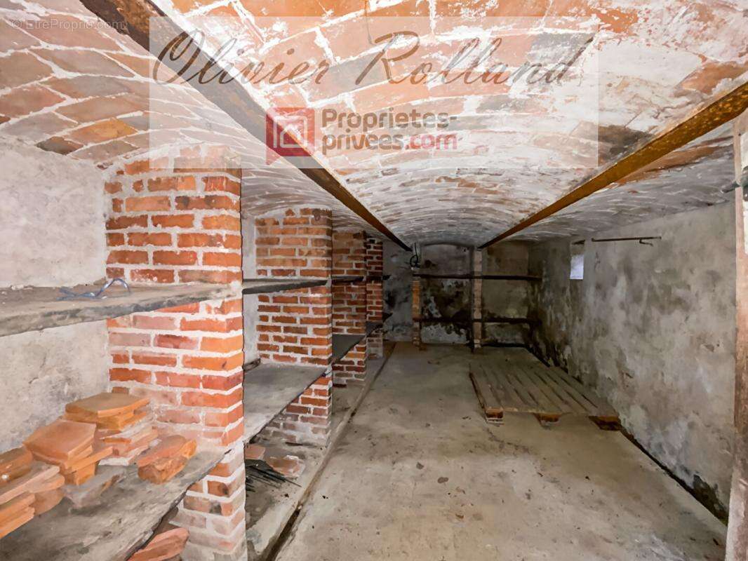 Maison à BEAULIEU-SUR-LAYON