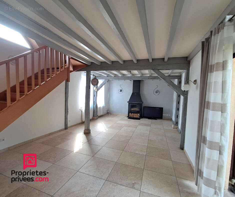 Maison à SAINT-LUMIER-EN-CHAMPAGNE