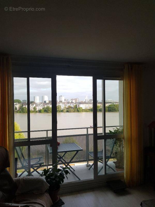 Appartement à SAINT-SEBASTIEN-SUR-LOIRE