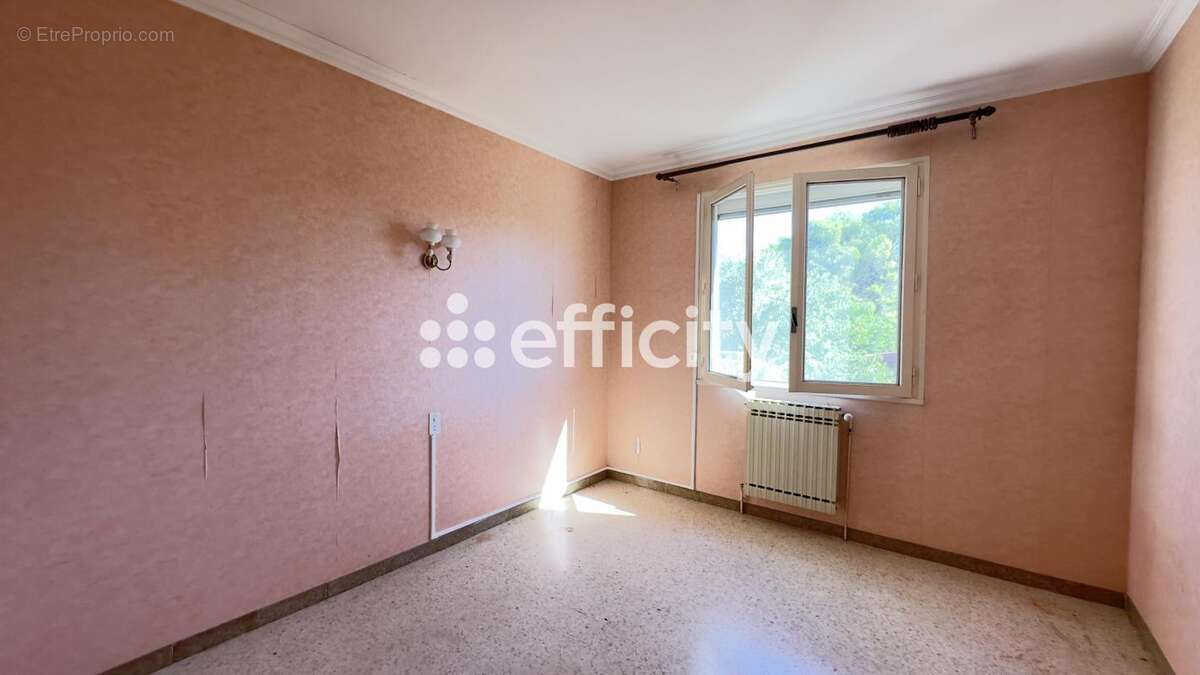 Maison à SAINT-PRIVAT-DES-VIEUX