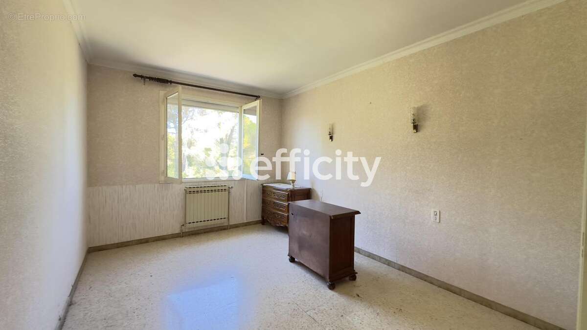 Maison à SAINT-PRIVAT-DES-VIEUX