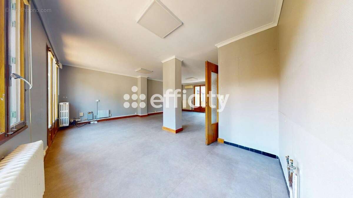 Maison à CALUIRE-ET-CUIRE