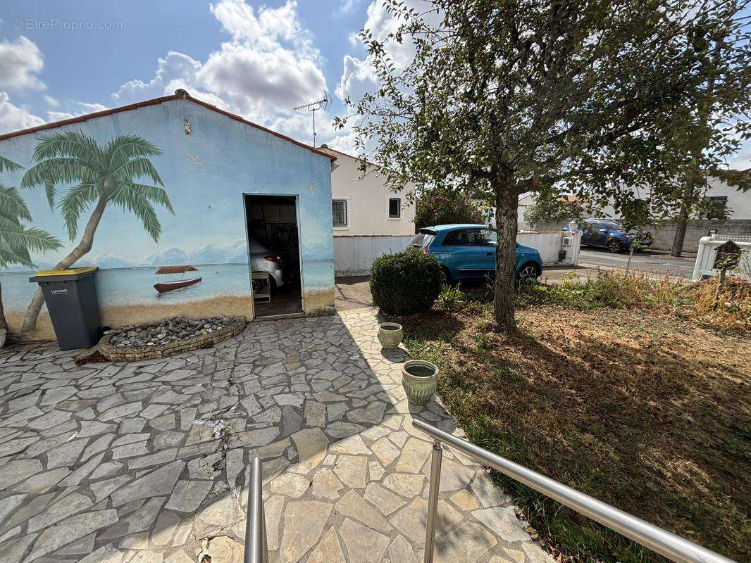 Maison à AIGREFEUILLE-D&#039;AUNIS