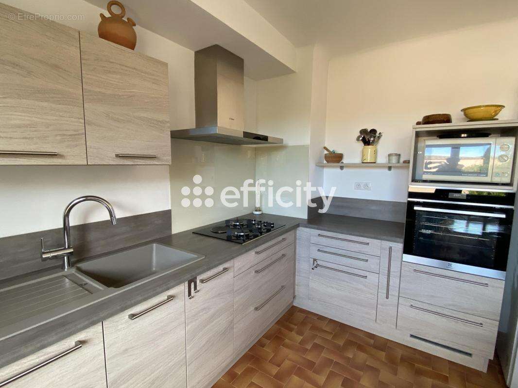 Maison à LANCON-PROVENCE