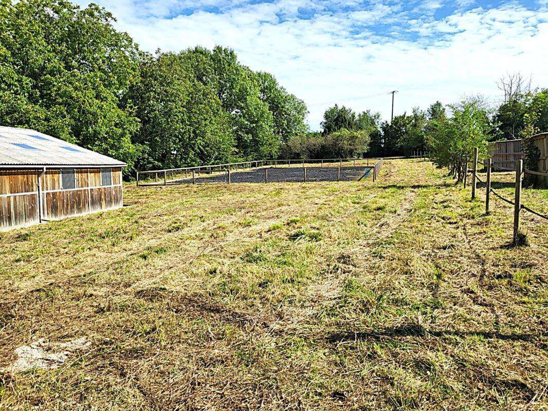 Terrain à COULOMBS-EN-VALOIS