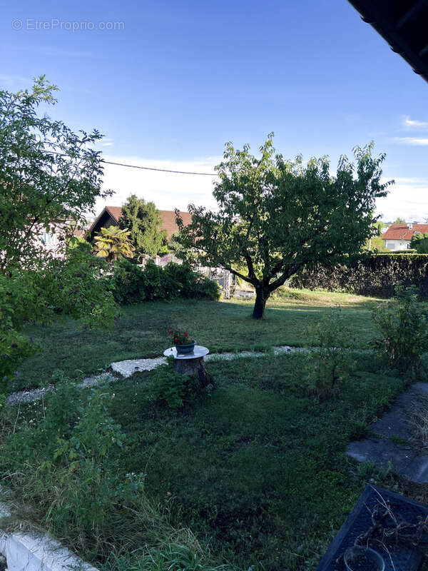 Maison à VETRAZ-MONTHOUX