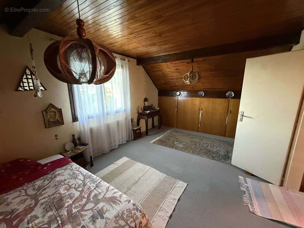 Maison à VETRAZ-MONTHOUX