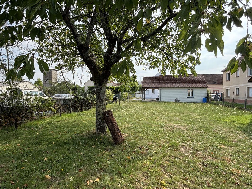 Maison à LA FERTE-SAINT-AUBIN