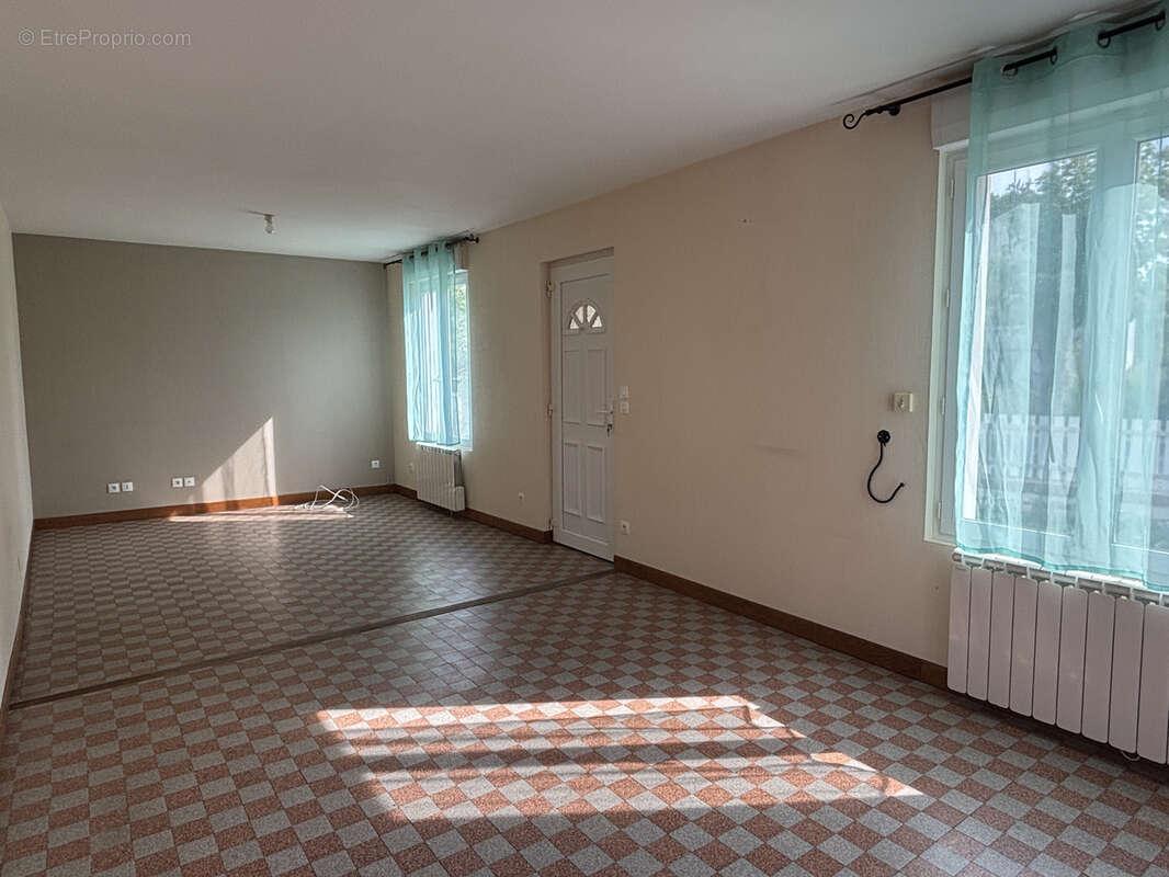 Maison à LA FERTE-SAINT-AUBIN