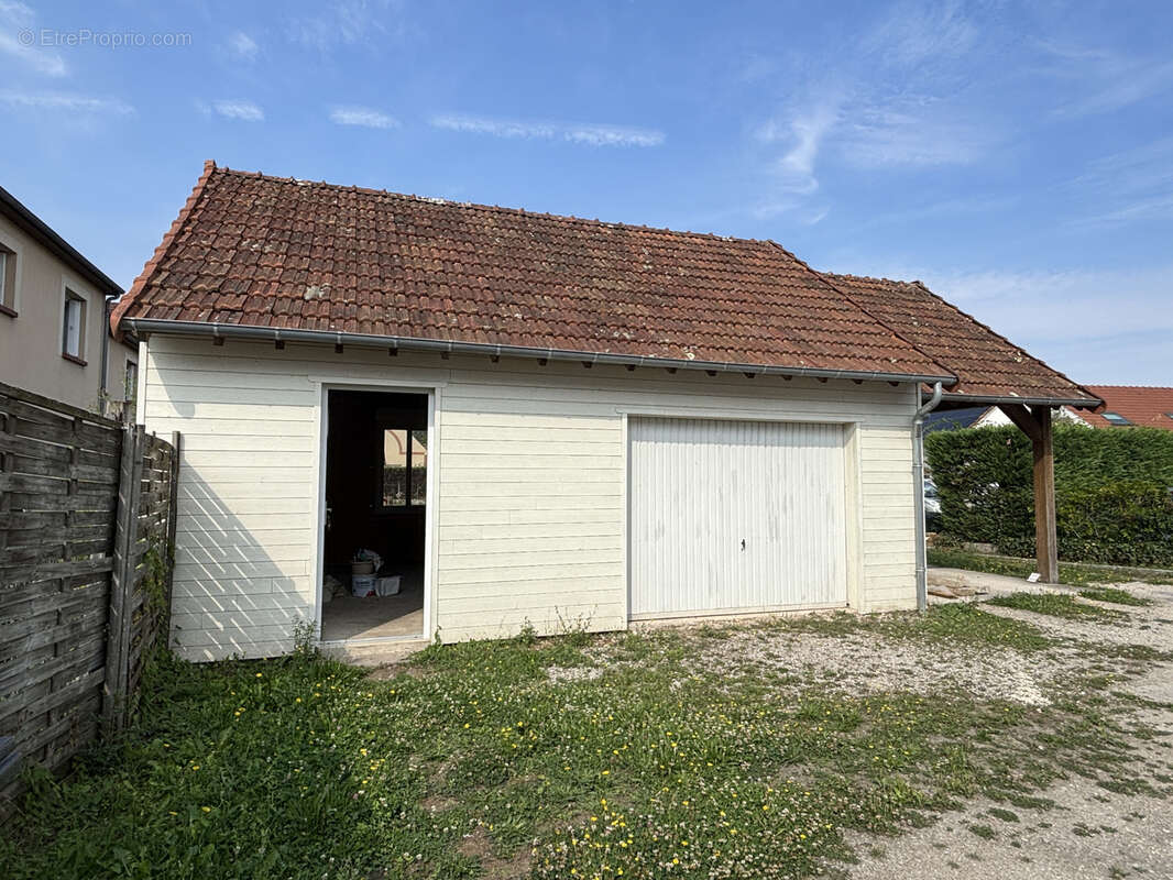 Maison à LA FERTE-SAINT-AUBIN