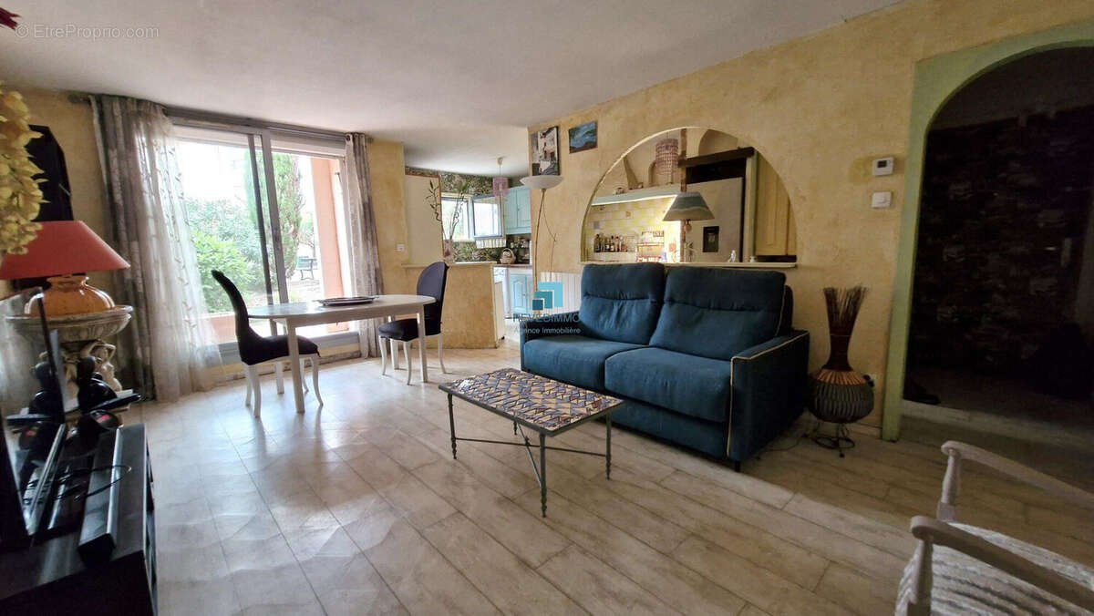 Appartement à FREJUS