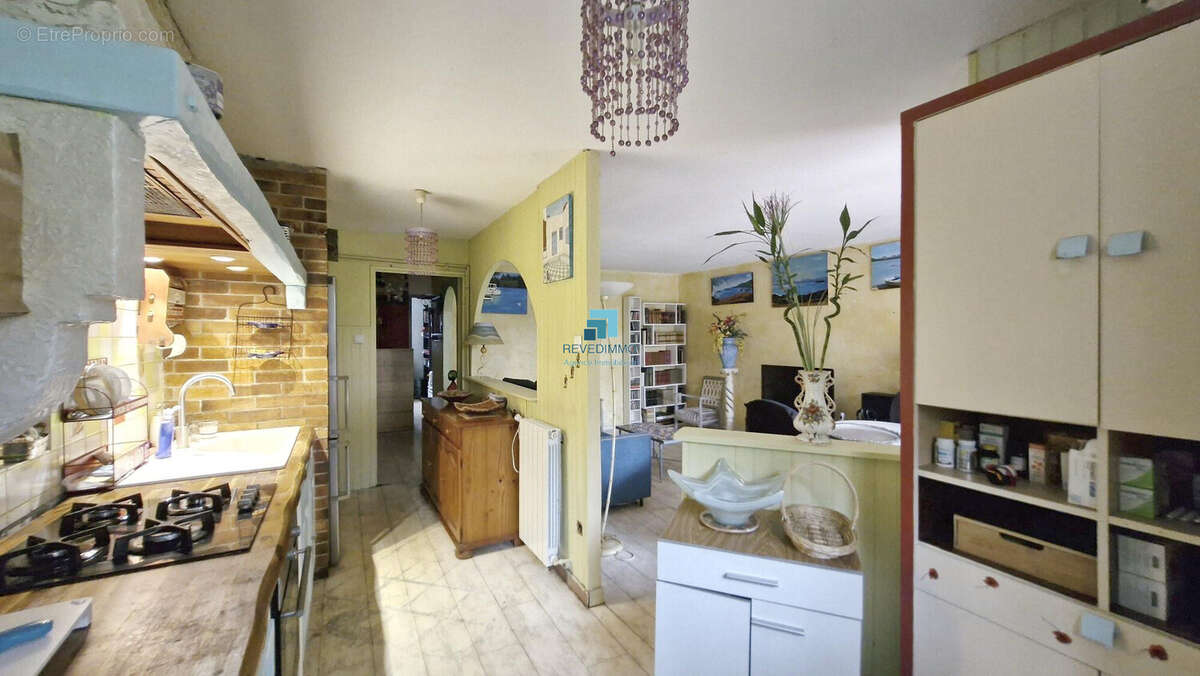 Appartement à FREJUS