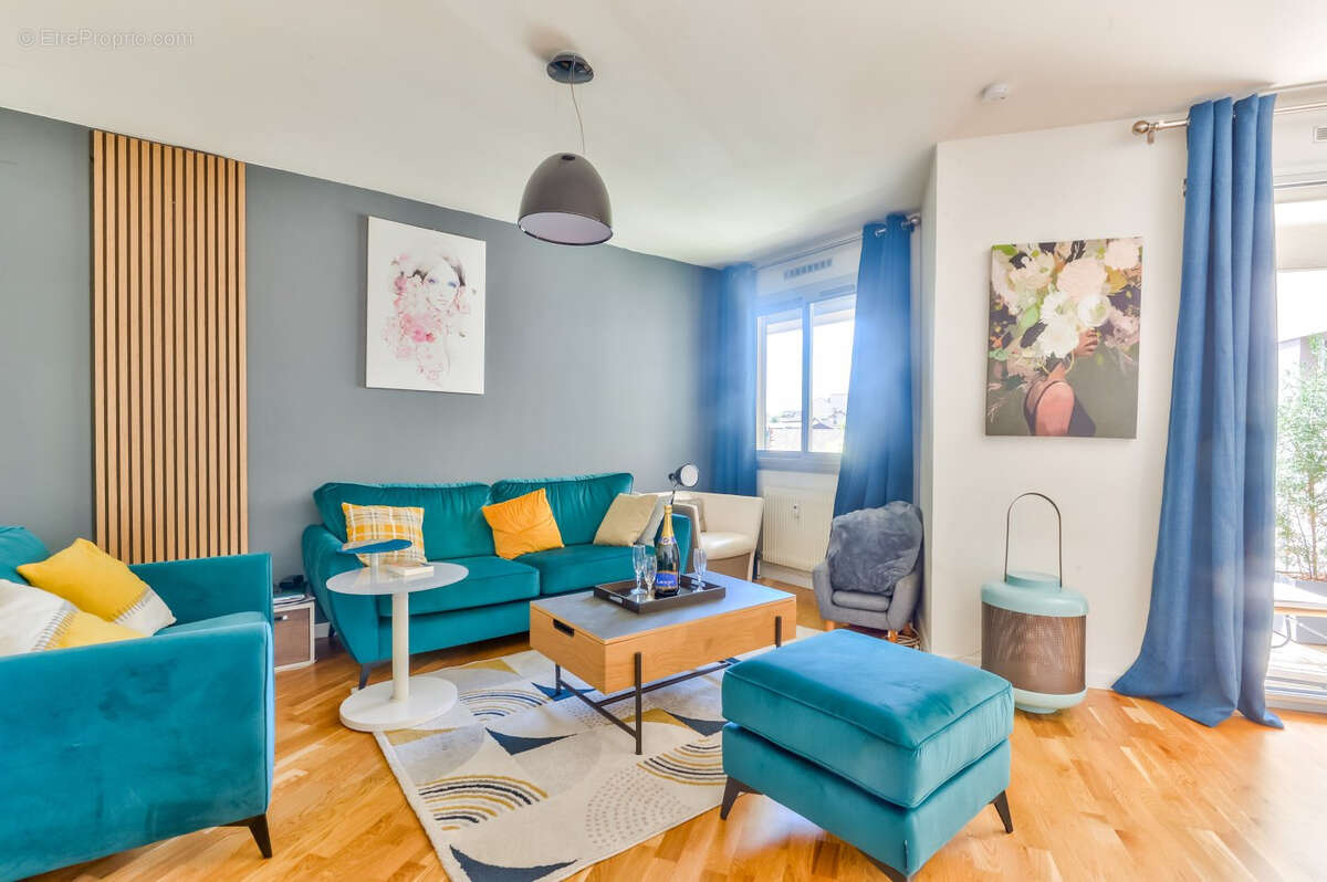 Appartement à TASSIN-LA-DEMI-LUNE