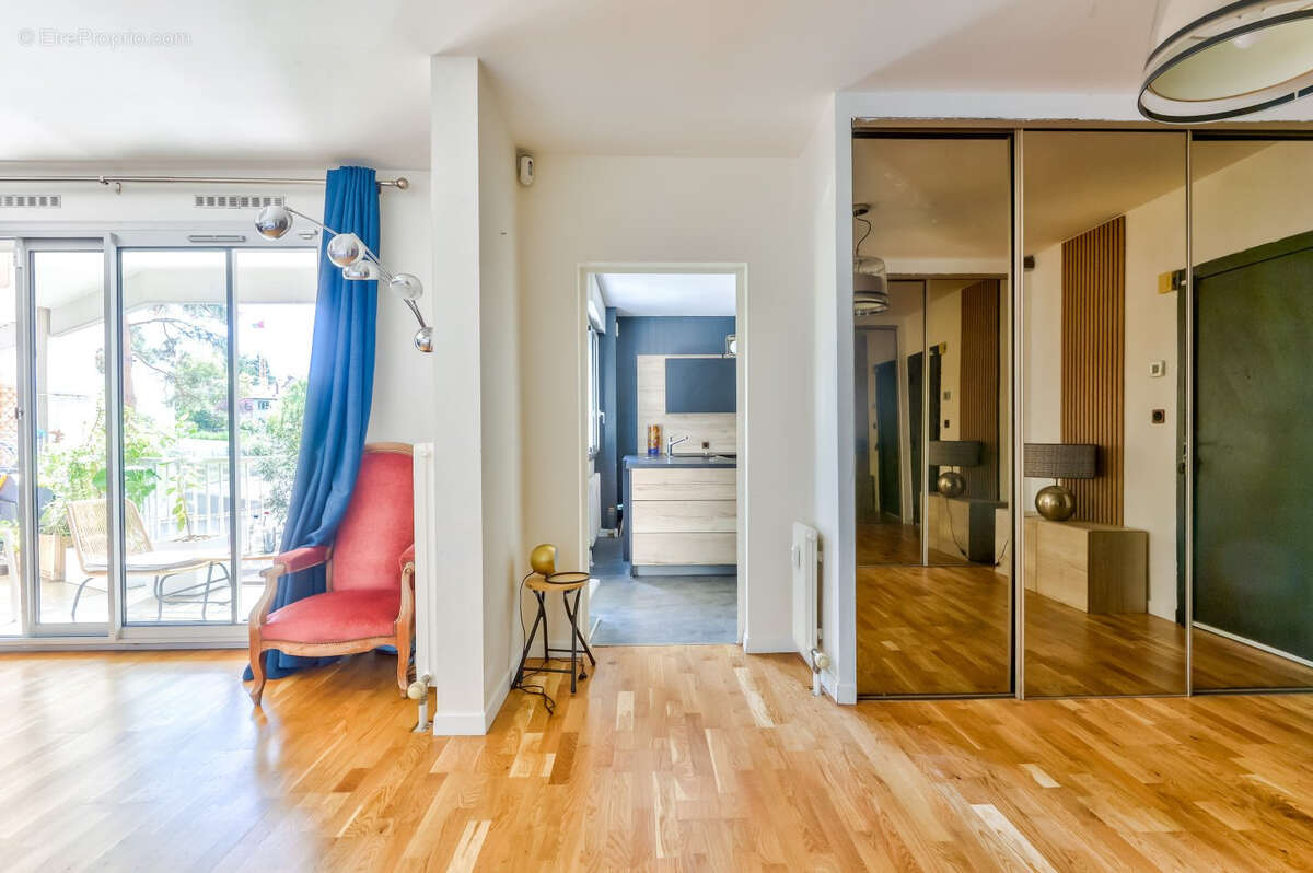 Appartement à TASSIN-LA-DEMI-LUNE